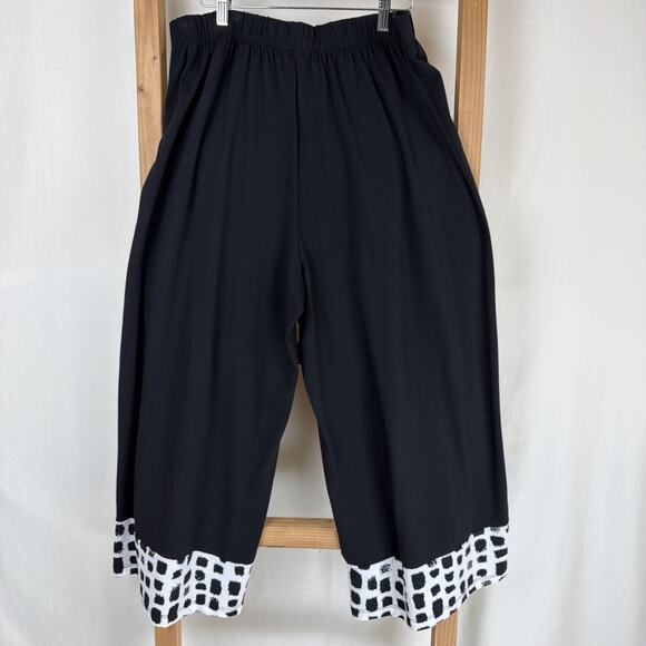 NWT Chalet "Jilly" Black White Pattern Capri Pants XL #0762 USA - Picture 2 of 4